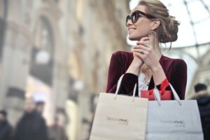 Girl shopping Black Friday deals in UK